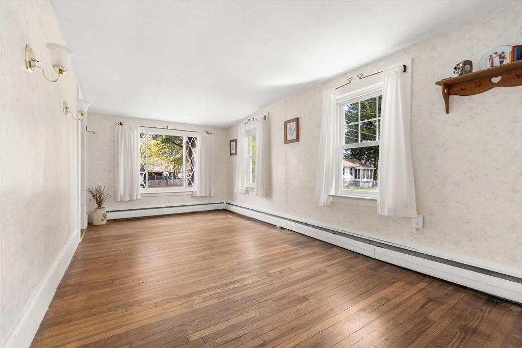 Photo of 82 Trenton Rd