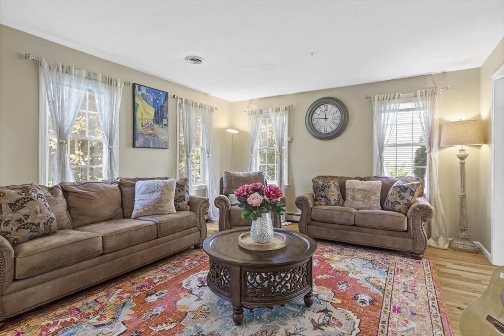 Photo of 5 Donovan Dr