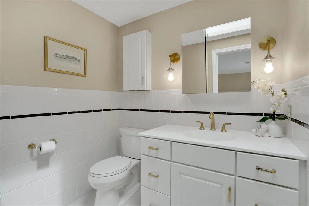 Photo of 4 Highmoor Dr