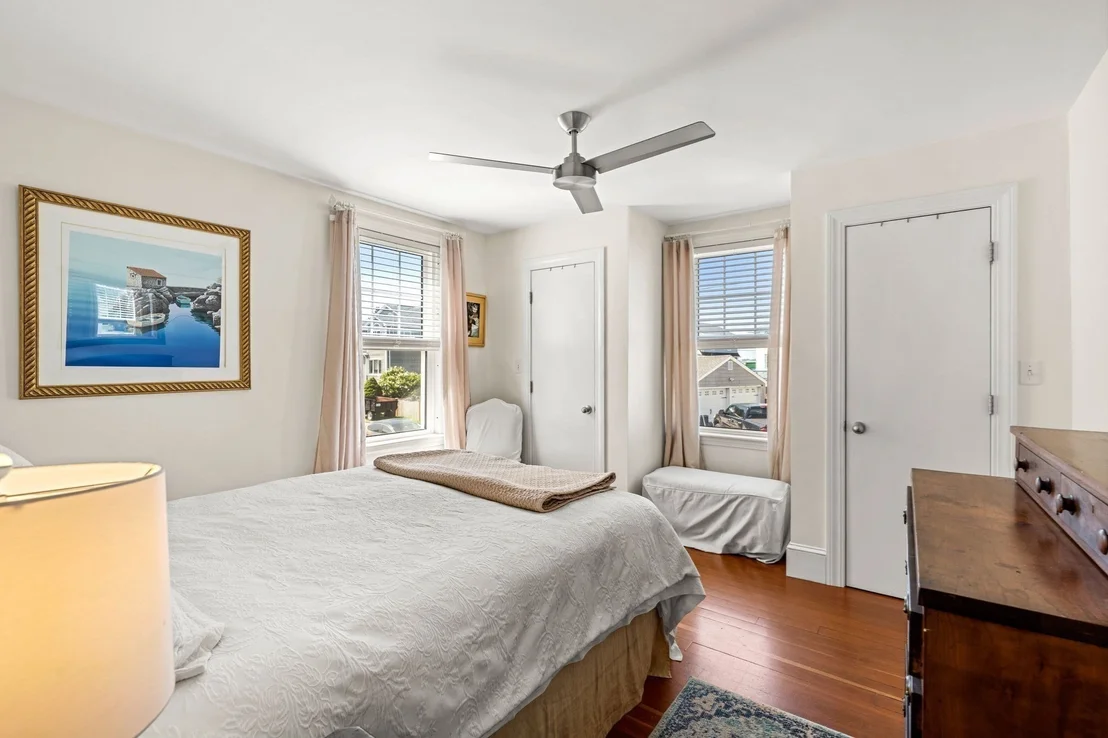 Photo of 6 Fox Hill Road