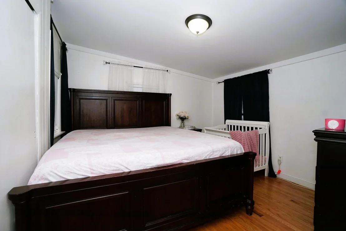 Photo of 12 Bailey St