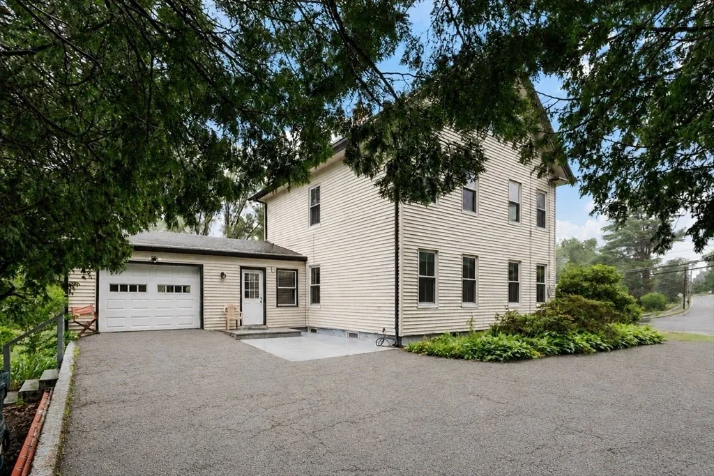 Photo of 119 Baldwin Rd