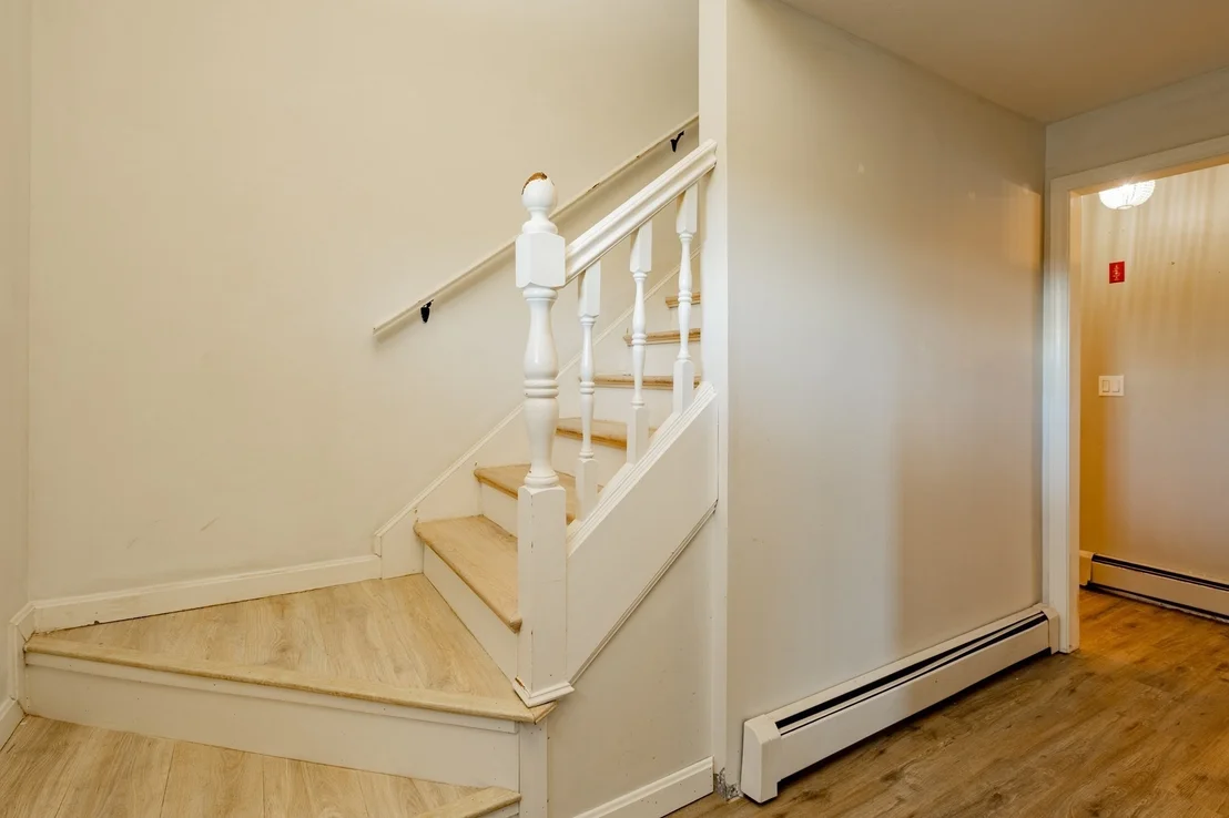 Photo of 25 Bear Hill Rd