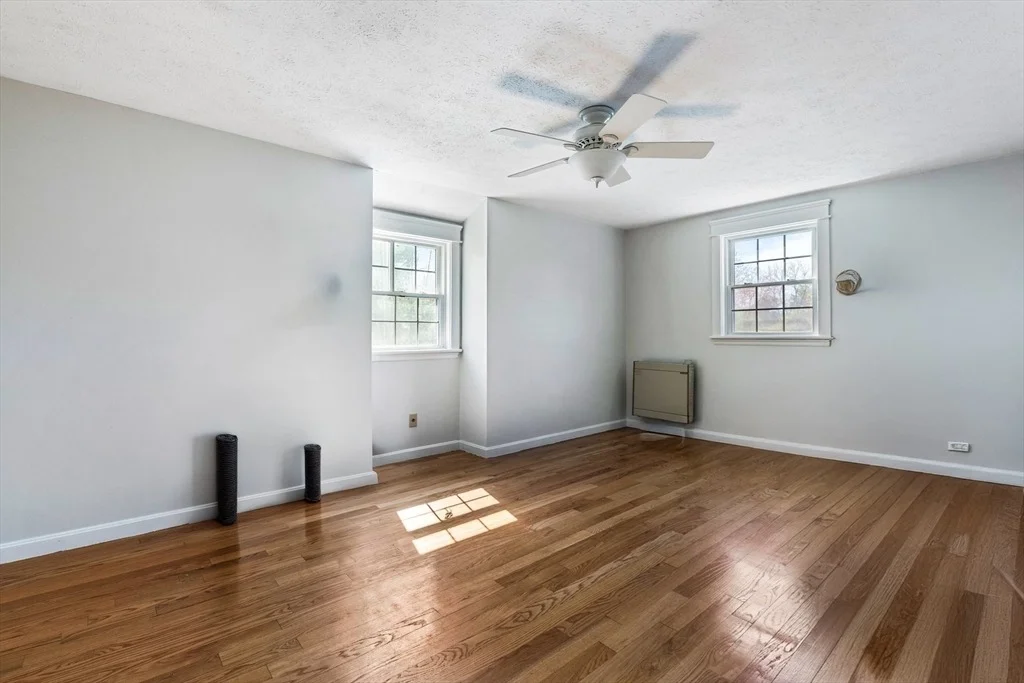 Photo of 534 Hooksett