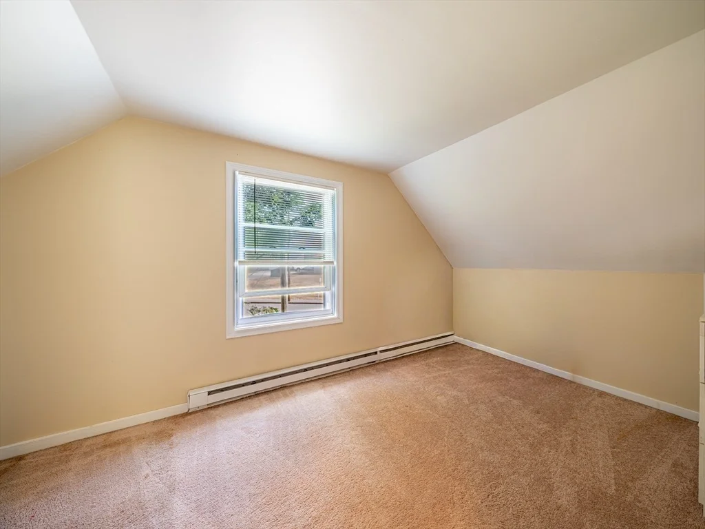 Photo of 2 Amesbury St
