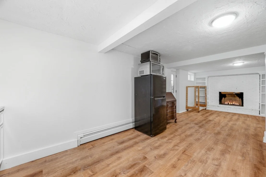 Photo of 31 Ellison Park