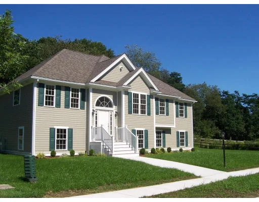 Photo of 7 Fairway Drive