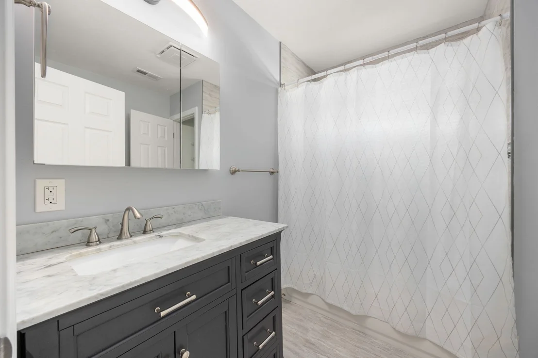 Photo of 89 Devir St