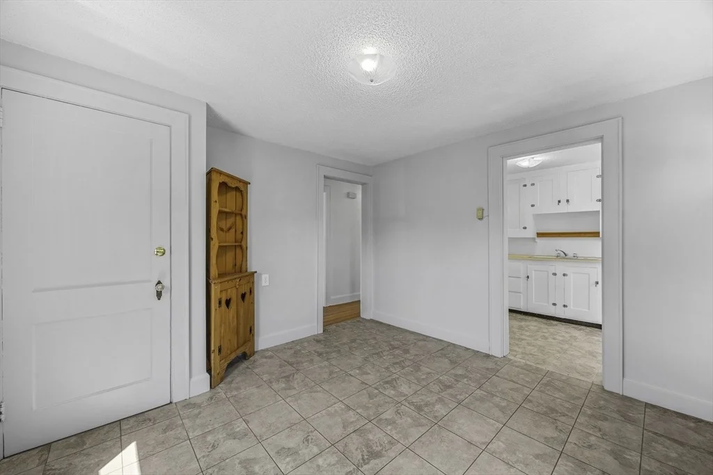 Photo of 154 Lamont St