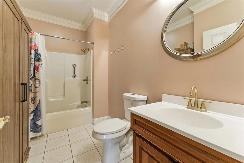 Photo of 30 Radisson Ln