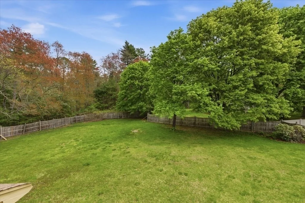 Photo of 6 Hoover Rd
