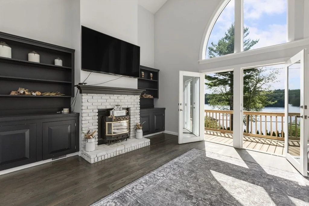 Photo of 19 Laurel Glades