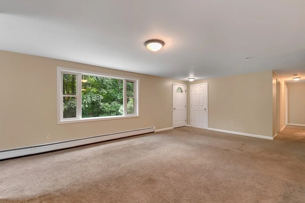 Photo of 125 Drew Blvd
