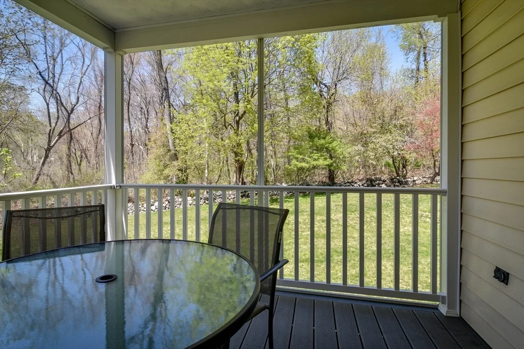 Photo of 15 Maple Lane