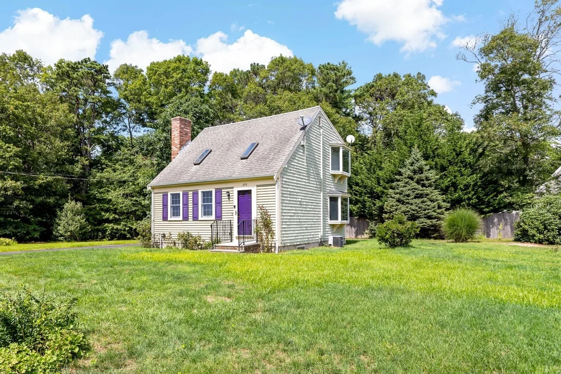 Photo of 378 Ames Way