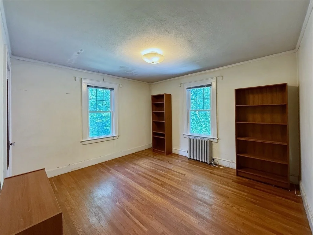 Photo of 39 Hillside Rd