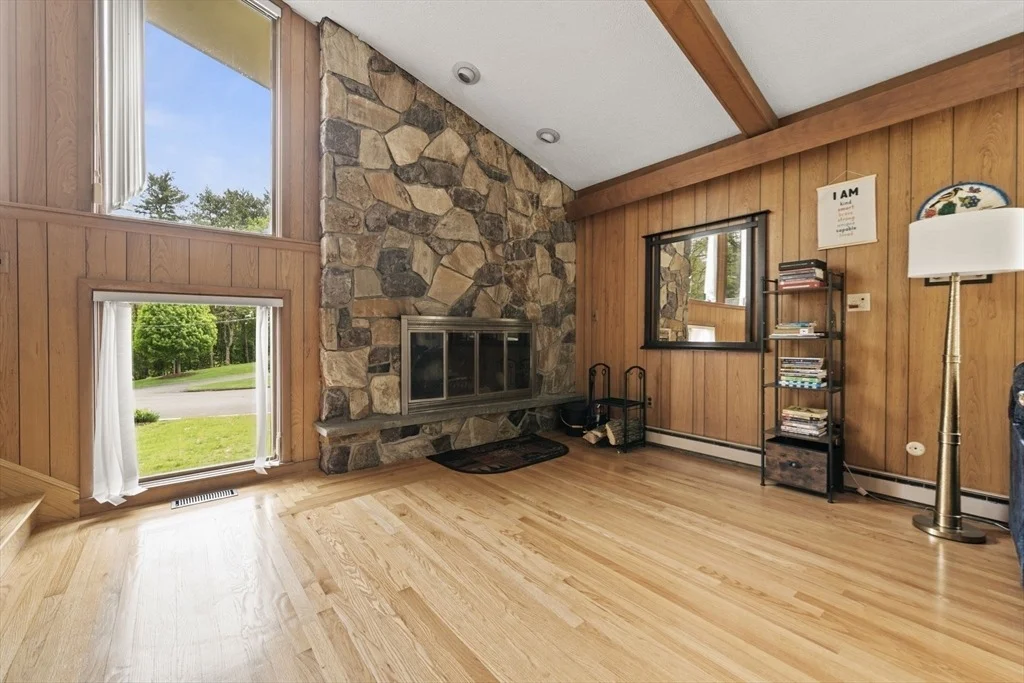 Photo of 1 Hemlock Dr