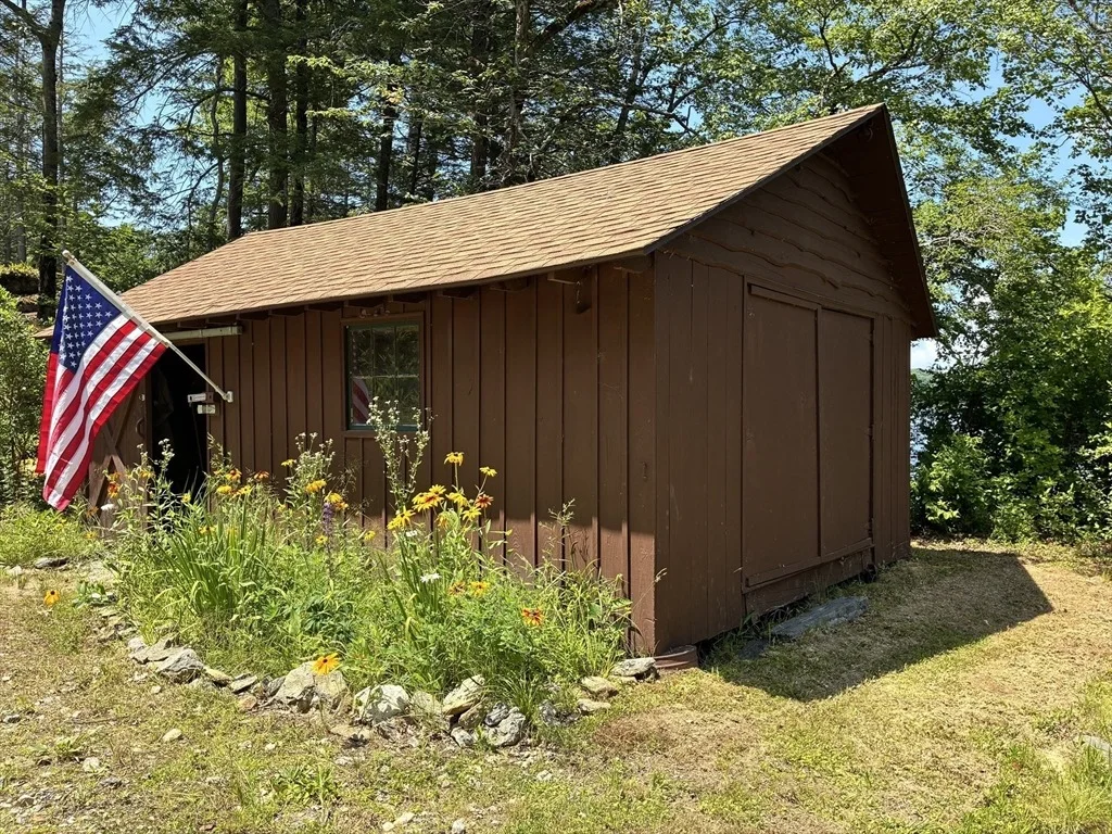 Photo of 12 Lambs Cove Rd