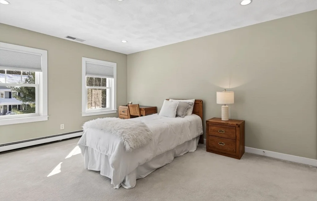 Photo of 3 Worthington Green