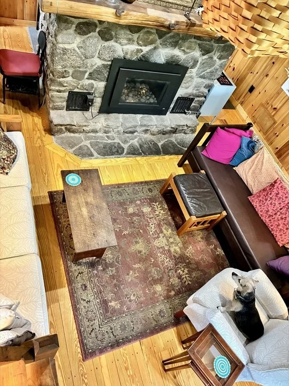 Photo of 12 Lambs Cove Rd