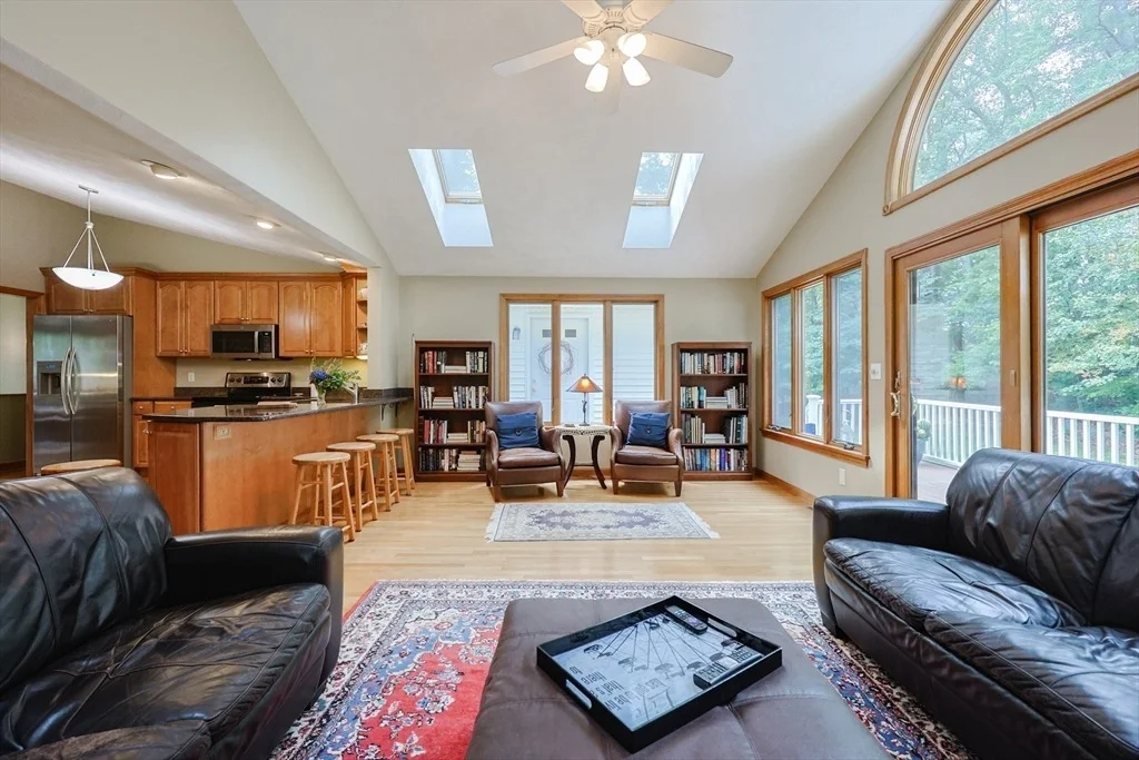 Photo of 23 Teller Dr