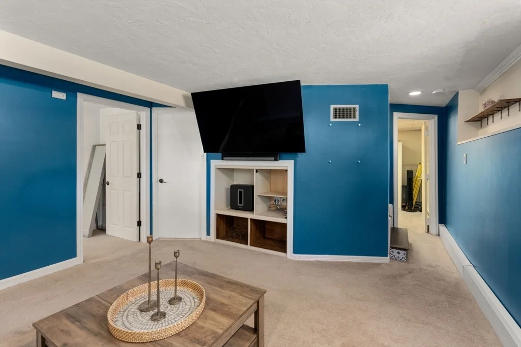 Photo of 61 Scott Hill Blvd