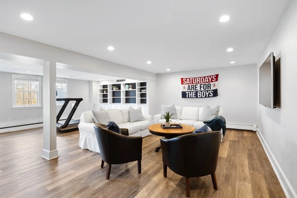 Photo of 10 Edgar Walker Ct
