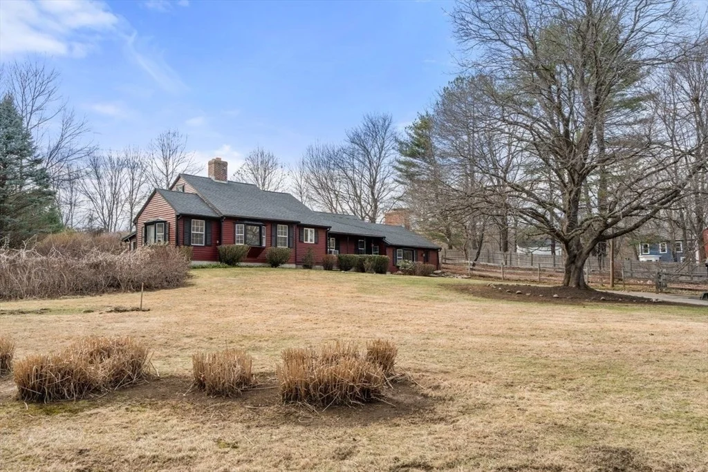 Photo of 422 Liberty Square Rd