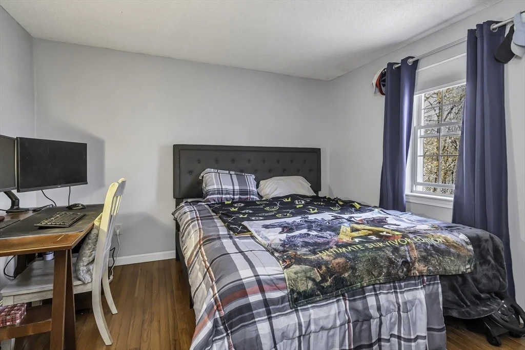 Photo of 7 Bowdoin Dr