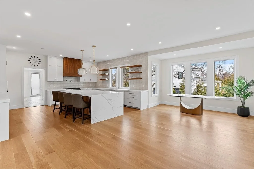 Photo of 5 Colonial Rd