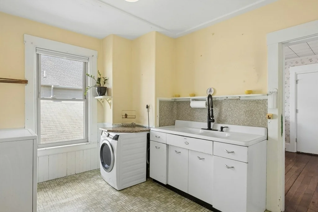 Photo of 216 Walnut Street
