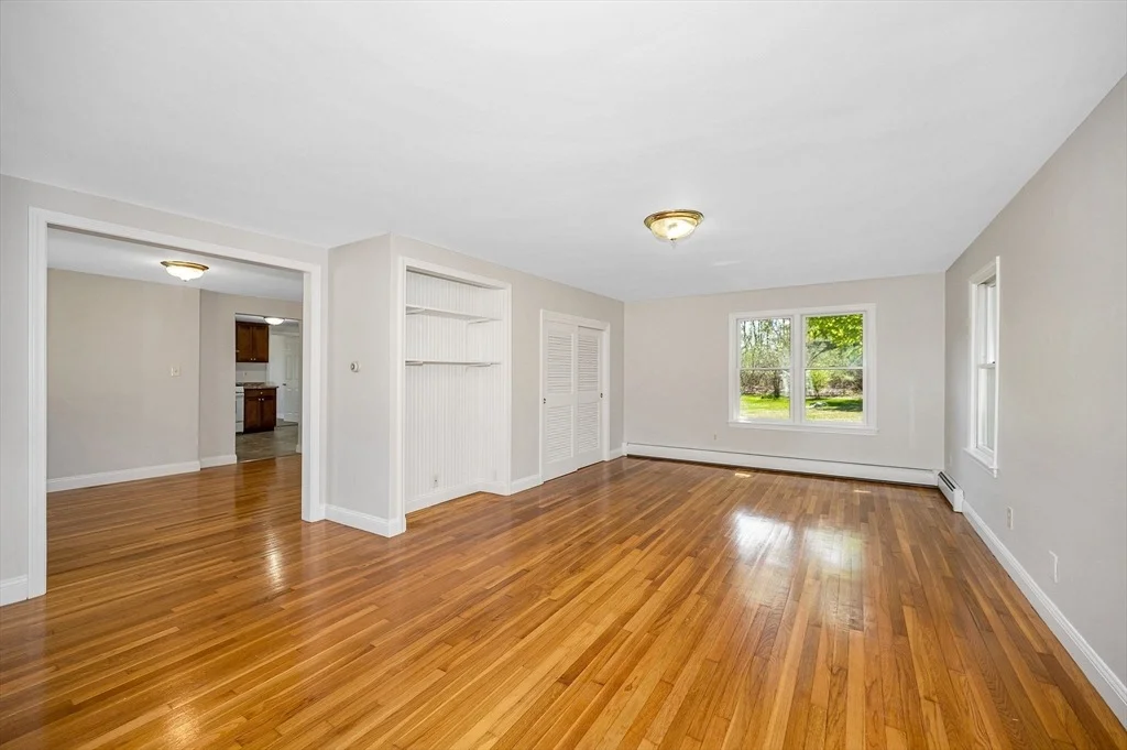 Photo of 301 Primrose Hill Rd