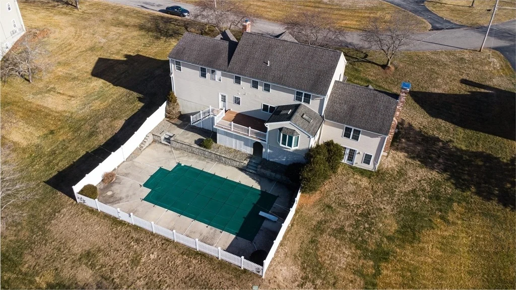 Photo of 4 Madigan Ln
