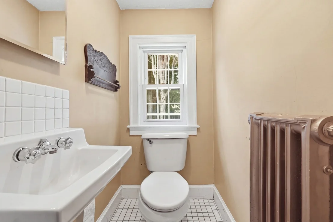 Photo of 153 Lawrence St