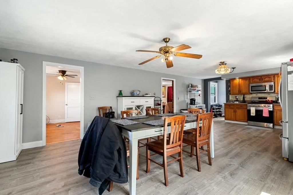 Photo of 152 Springvale Ave