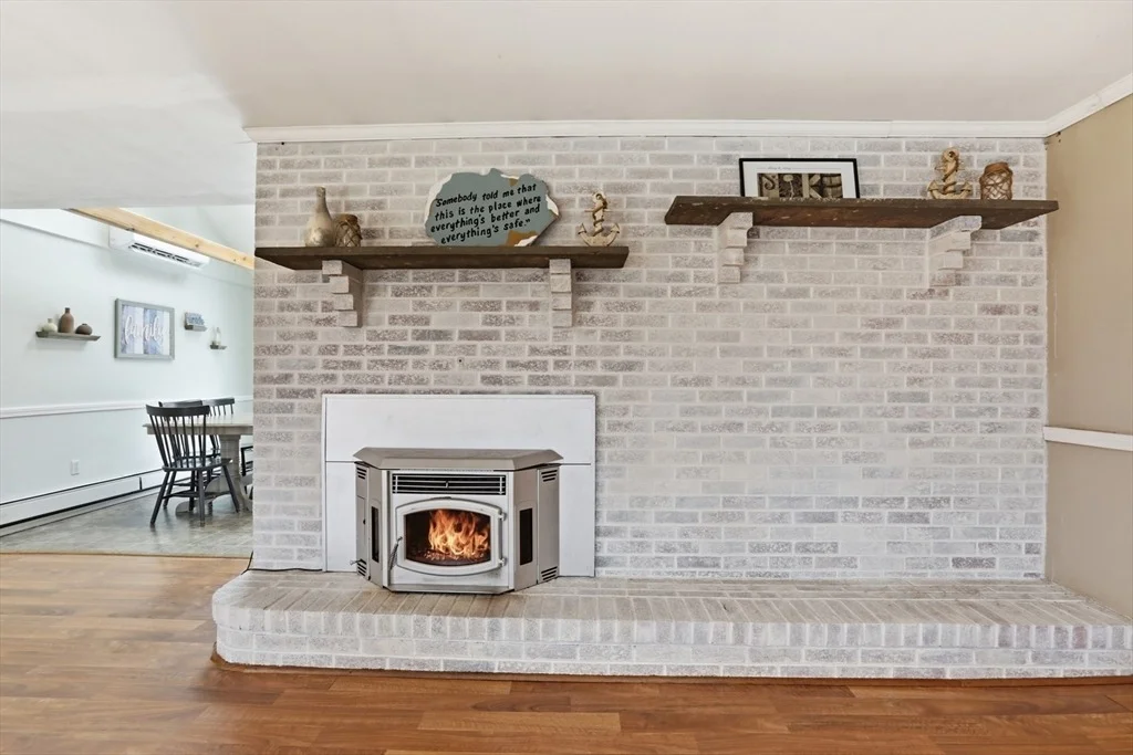 Photo of 8 Sweet Apple Tree Ln