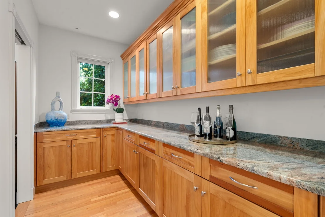Photo of 24 Davis Rd