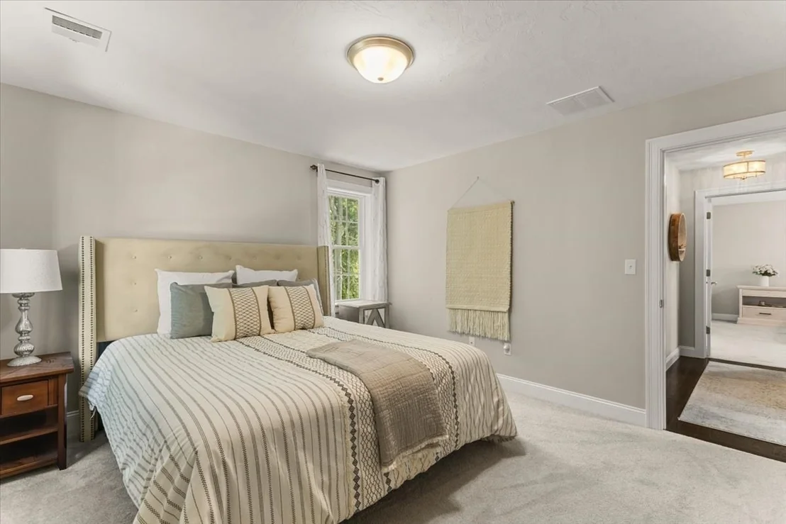 Photo of 32 Pocksha Dr