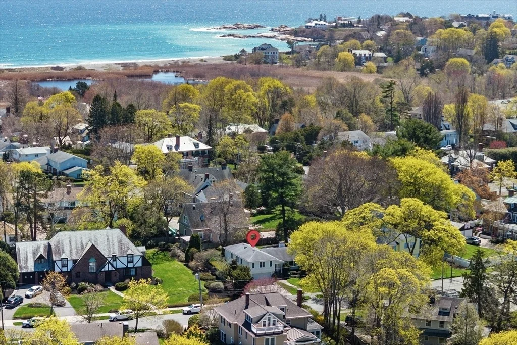 Photo of 21 Phillips Avenue