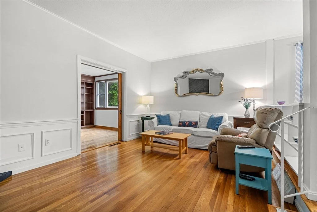 Photo of 18 Lincoln Park