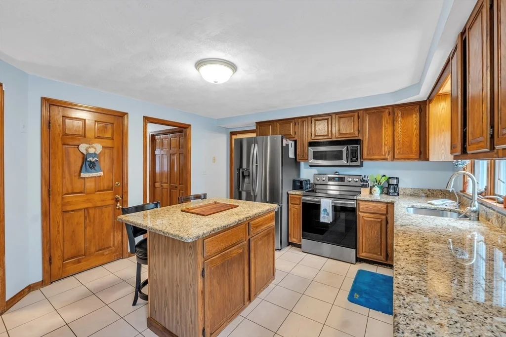 Photo of 143 Charlton Rd
