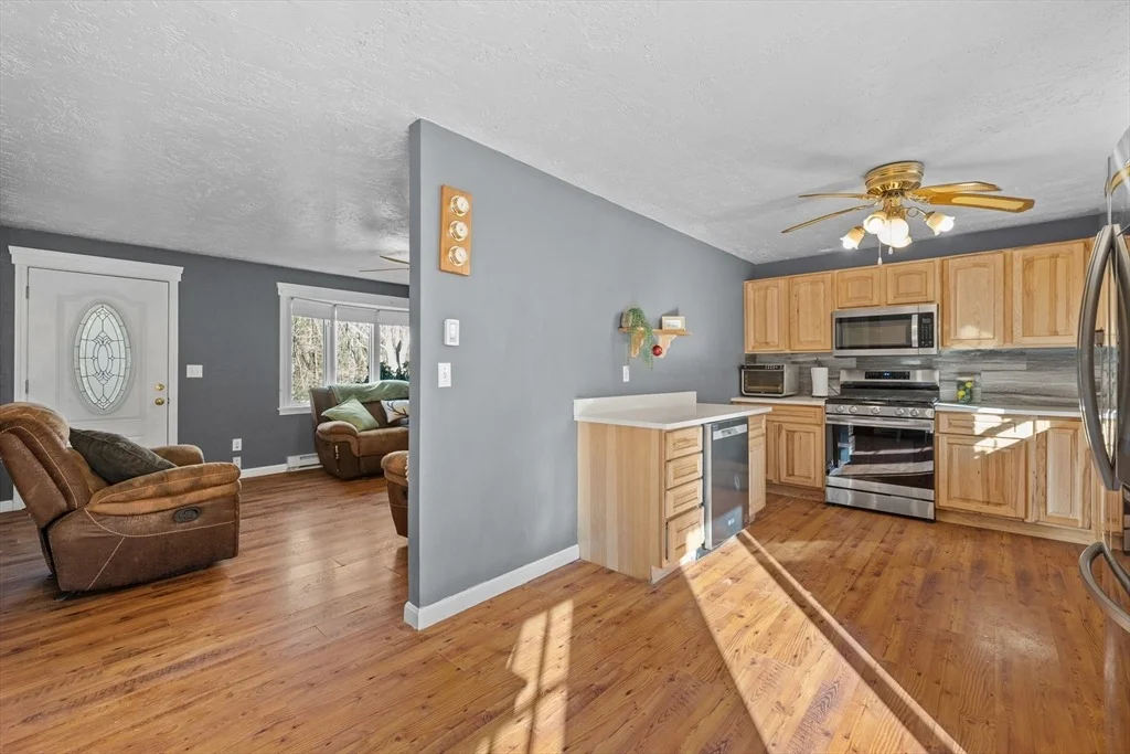 Photo of 3 Hebert Rd