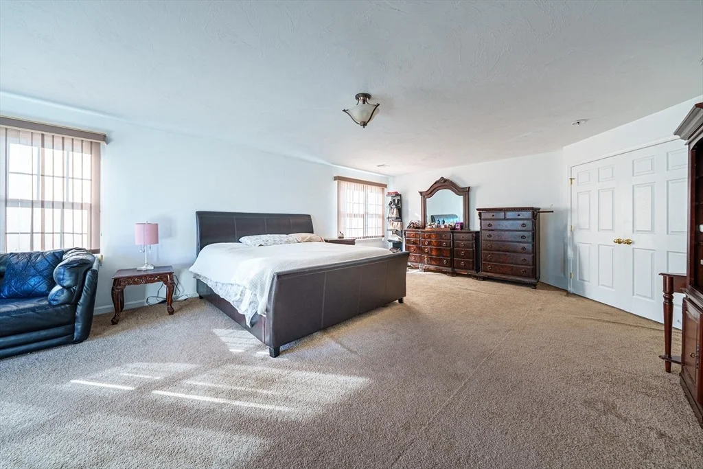 Photo of 300 Crownshield Avenue