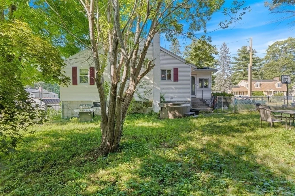 Photo of 32 Hillcrest Rd