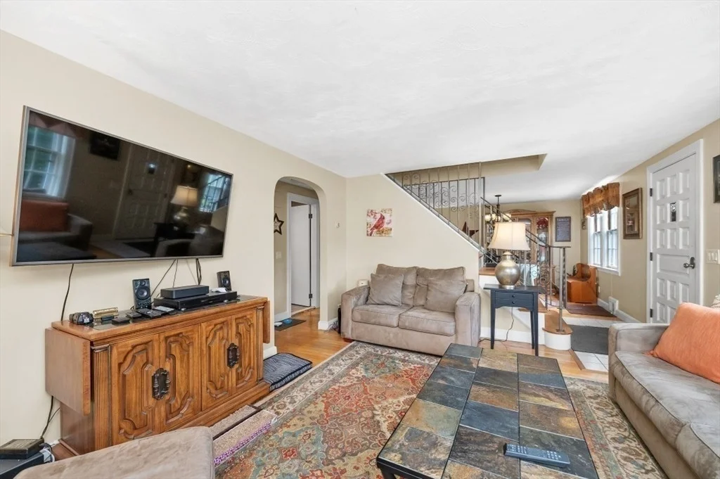 Photo of 111 Warren St