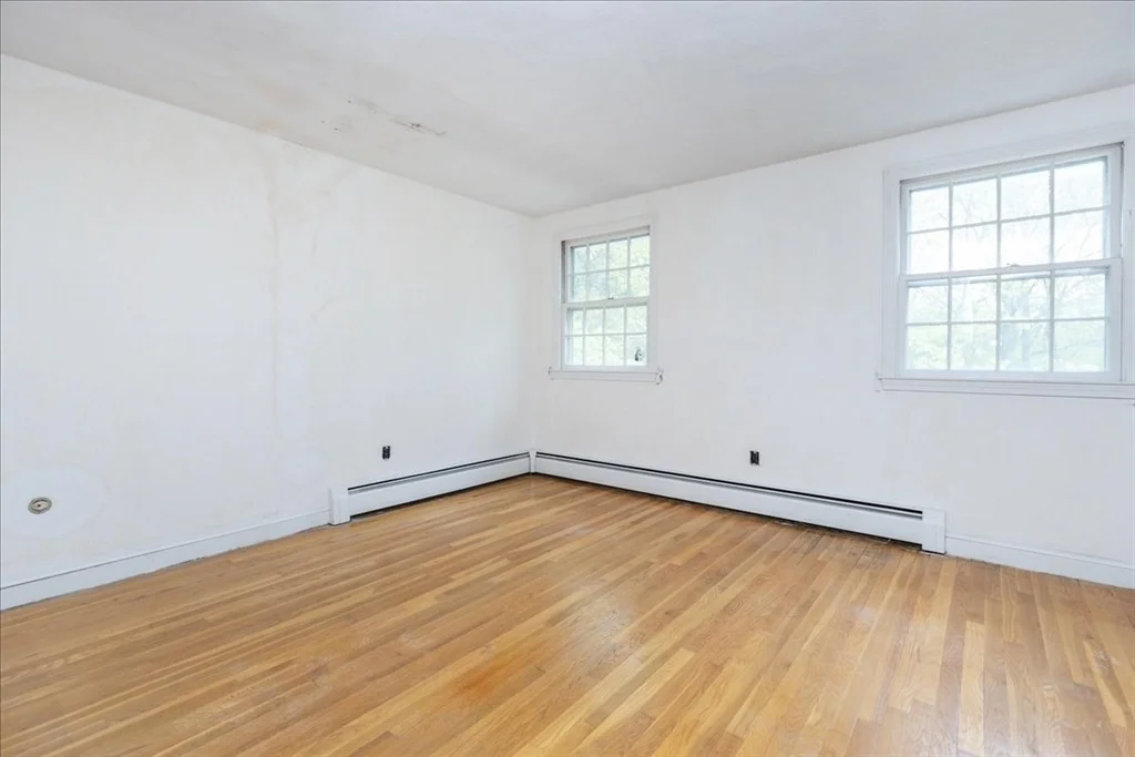 Photo of 9 Strawberry Hill Lane