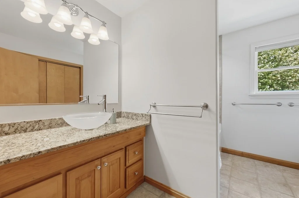 Photo of 459 North St