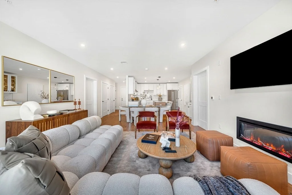 Photo of Unit 202 at 20 Audubon Way