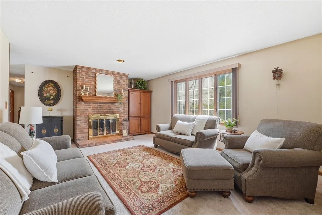 Photo of 9 Jennifer Dr