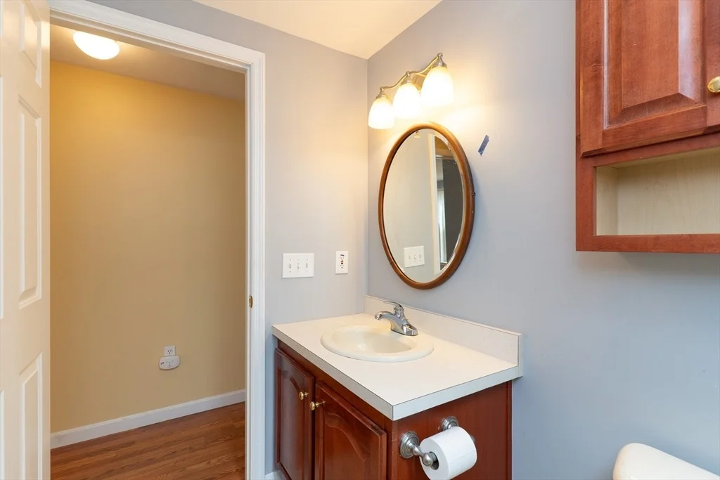 Photo of 18 Fox Run